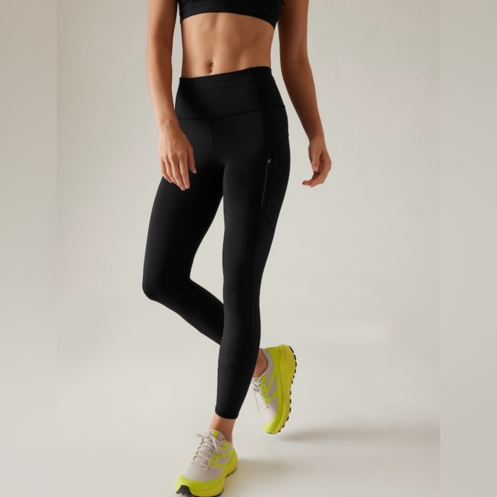 NWT--Athleta Black Rainer Tight, Small Petite